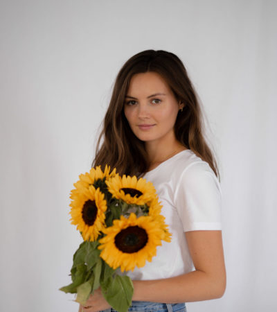 Niomi Smart On Her Beauty Rituals, Pursuing Dreams & The Importance Self-Love