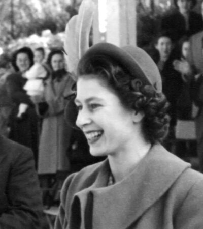 The Queen: A Nation Mourning And How To Deal With Your Greif