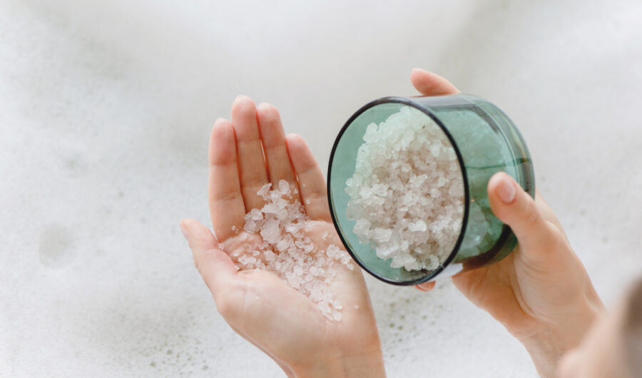 Forget Ice Baths: Why Magnesium Soaks Are the New Wellness Trend