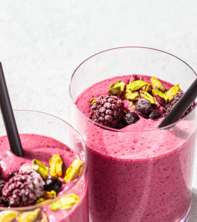 A Berry-Packed Supercharged Hay Fever Smoothie Recipe