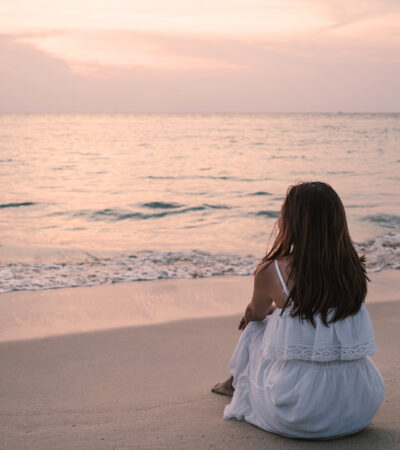 The Power of the Pause: Why Micro Meditation Improves Productivity